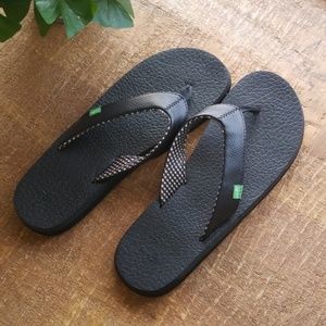 🍀4/$20 Sanuk Yoga Mat Flip Flops